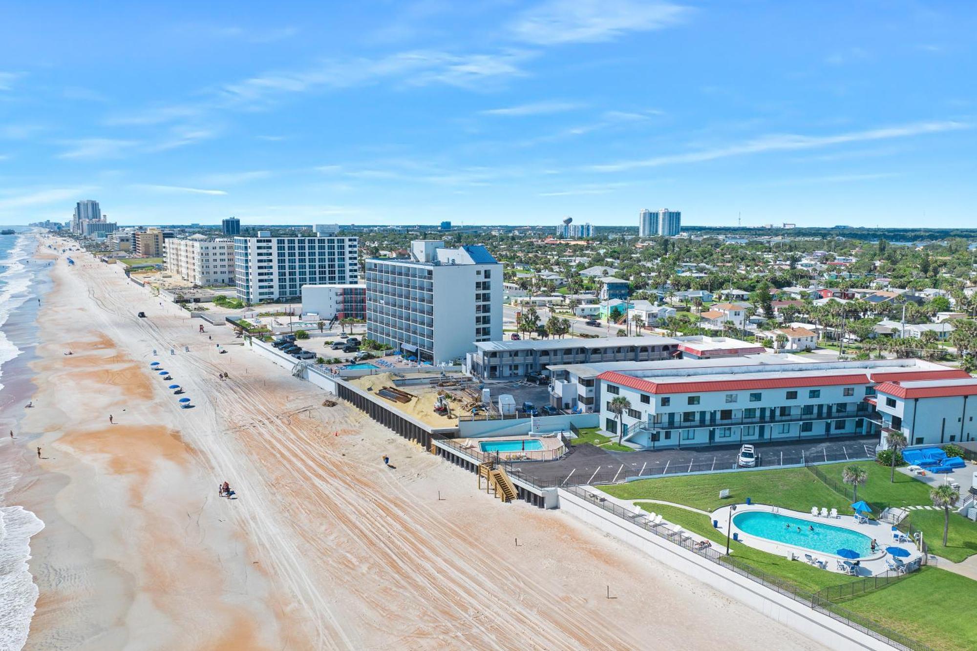 Family Friendly Oceanfront Condo With Pool! Daytona Beach Exterior photo